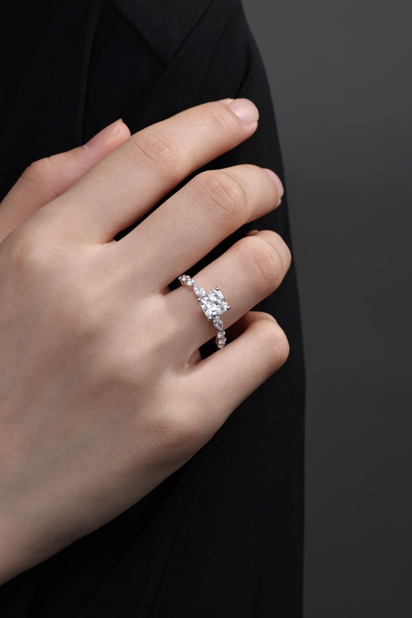 The Fiona | Accent Cushion Ring