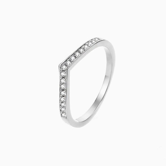 a white gold ring with diamonds on it