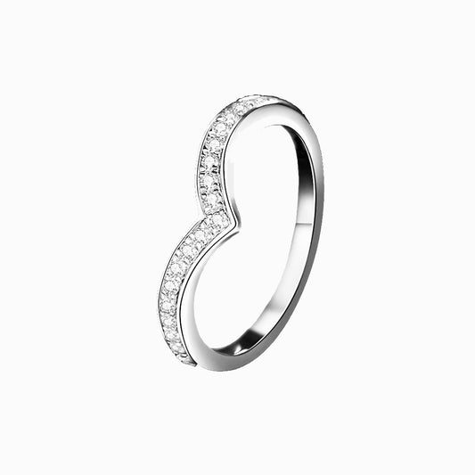 a white gold ring with diamonds on it