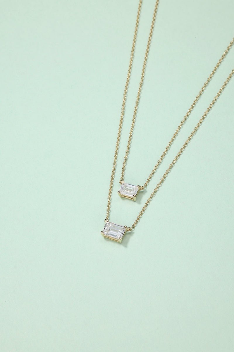 The Lucy | Horizontal Emerald Diamond Necklace